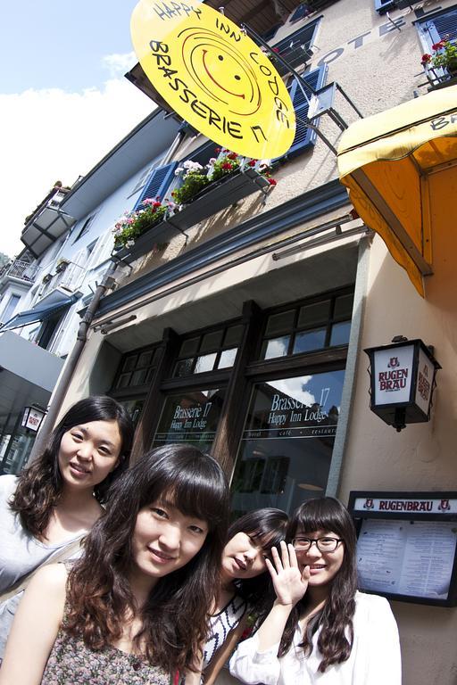 因特拉肯 快乐驿站旅馆旅舍 外观 照片